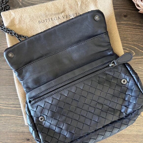 Bottego Veneta Intrecciato Crossbody Bag - Picture 2 of 7